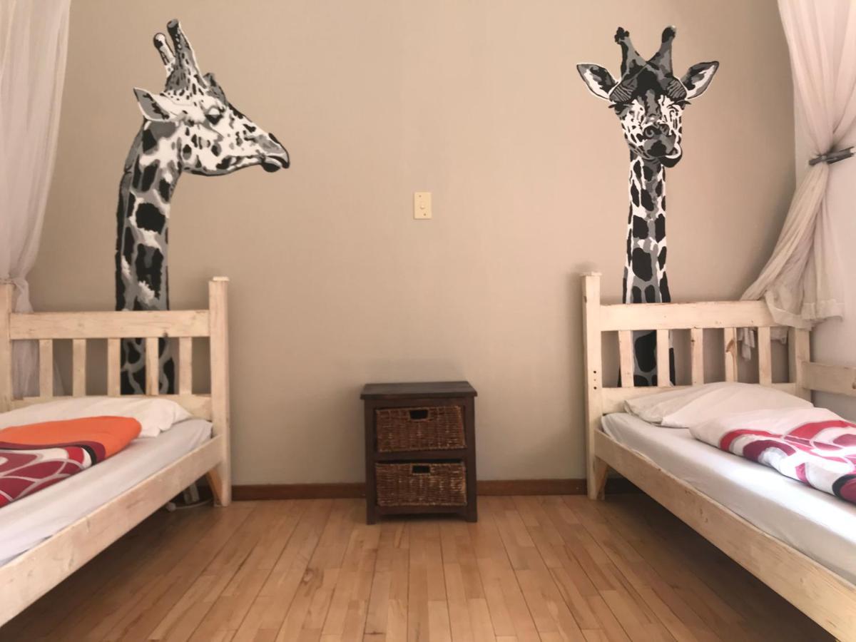 Paradisegarden Backpackers Windhoek Luaran gambar