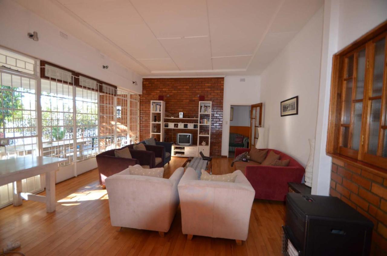 Paradisegarden Backpackers Windhoek Luaran gambar