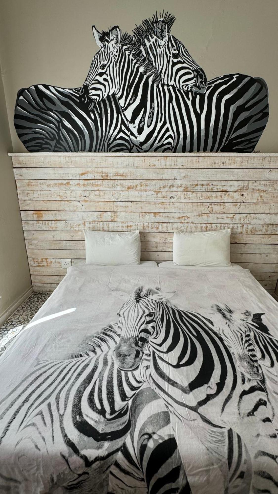 Paradisegarden Backpackers Windhoek Luaran gambar