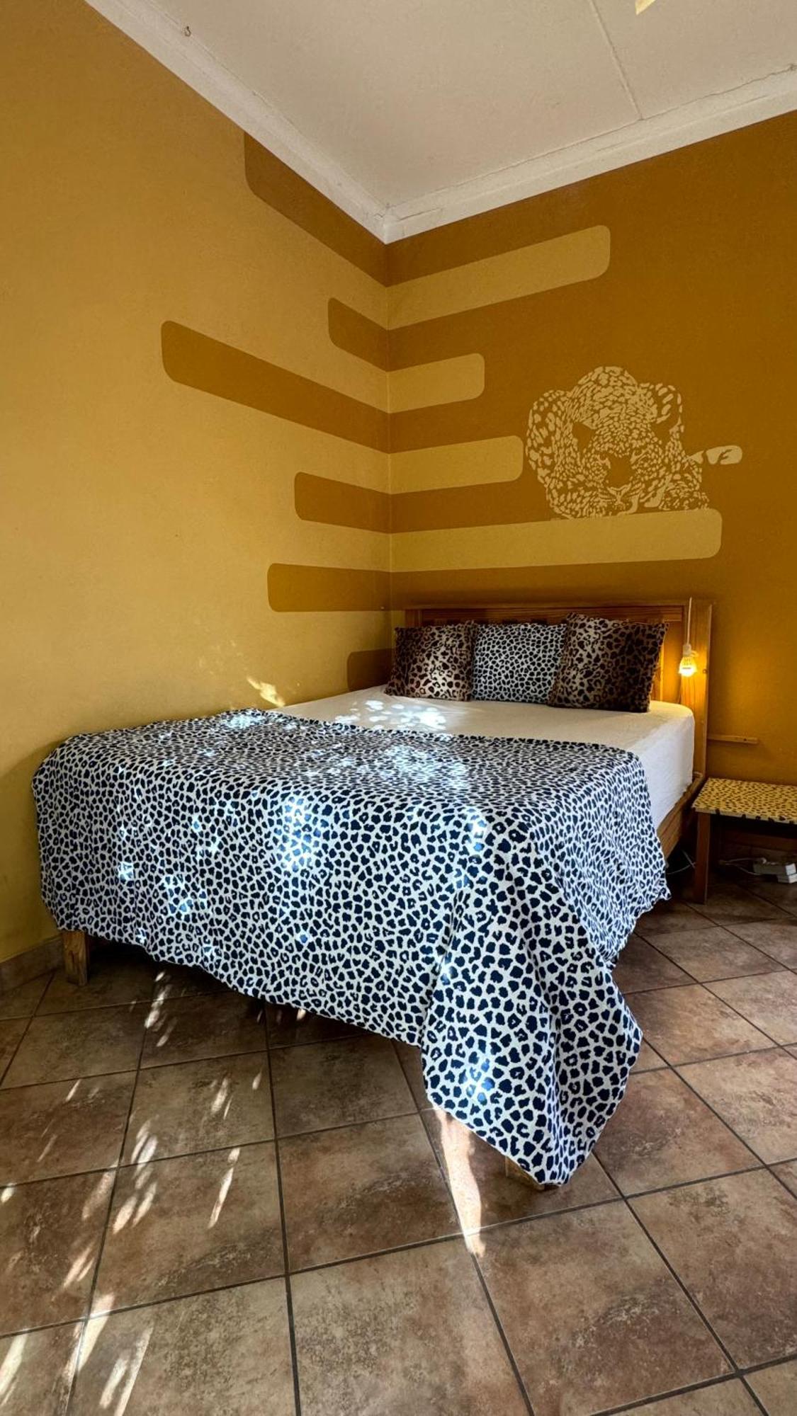 Paradisegarden Backpackers Windhoek Luaran gambar